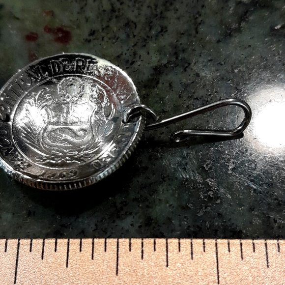 Peru Coin Bracelet, Llama theme, 1/2 sol de oro coins (7 total) - Picture 6 of 8